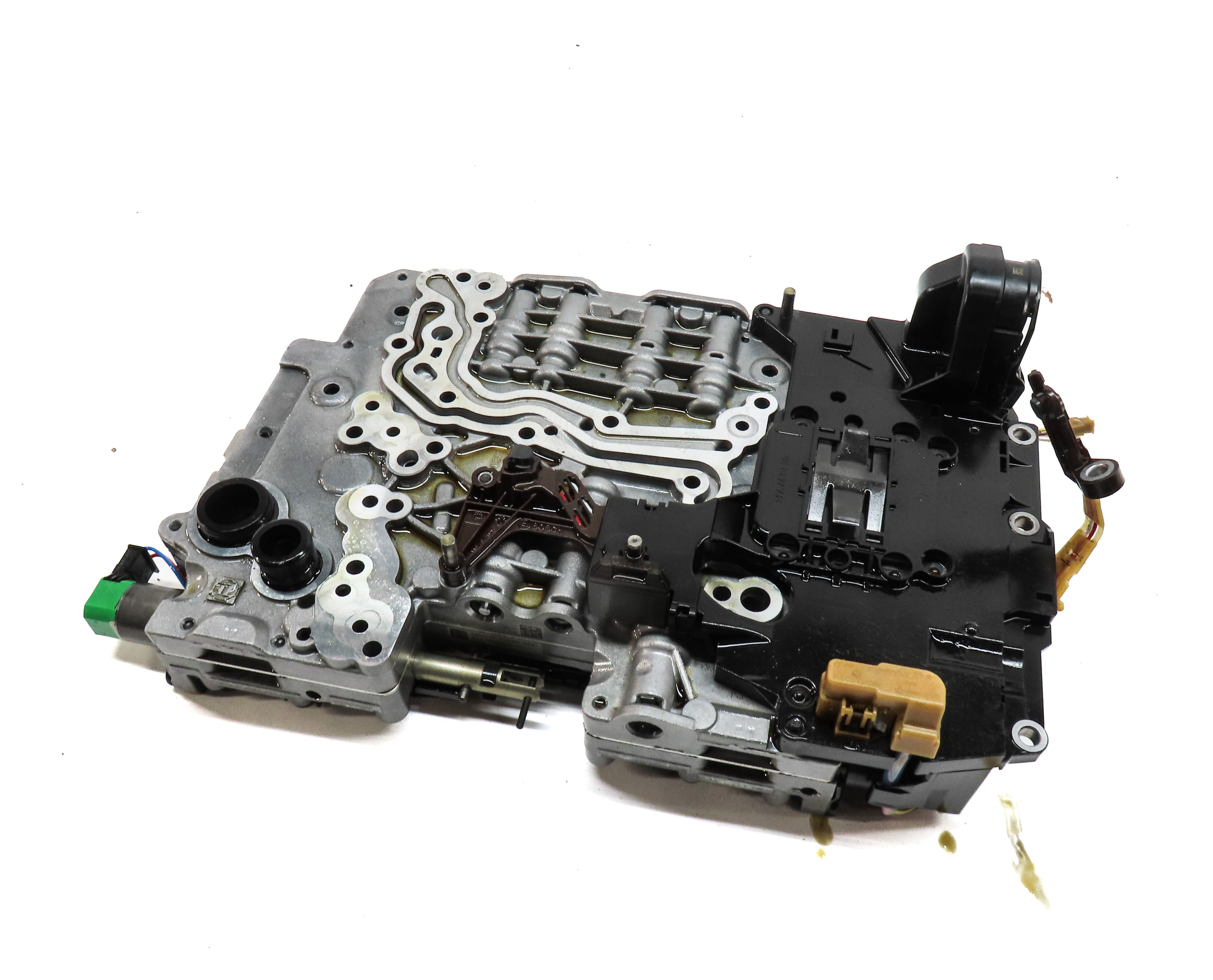 2014-2018 BMW 328i 328iGT 428i X3 X4 8HP-45 AWD AUTO TRANSMISSION VALVE BODY — exact item pictured